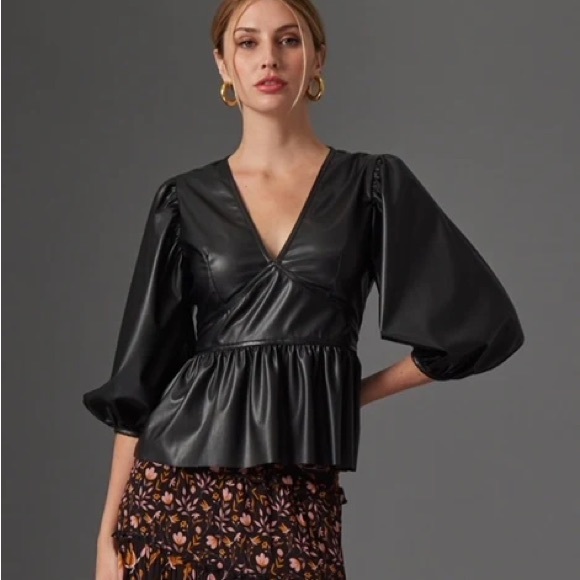 Gilner Farrar Yara Top